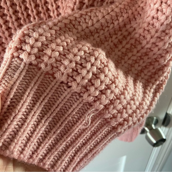 Time & Tru Pink Knit Sweater Size Large - Picture 10 of 10